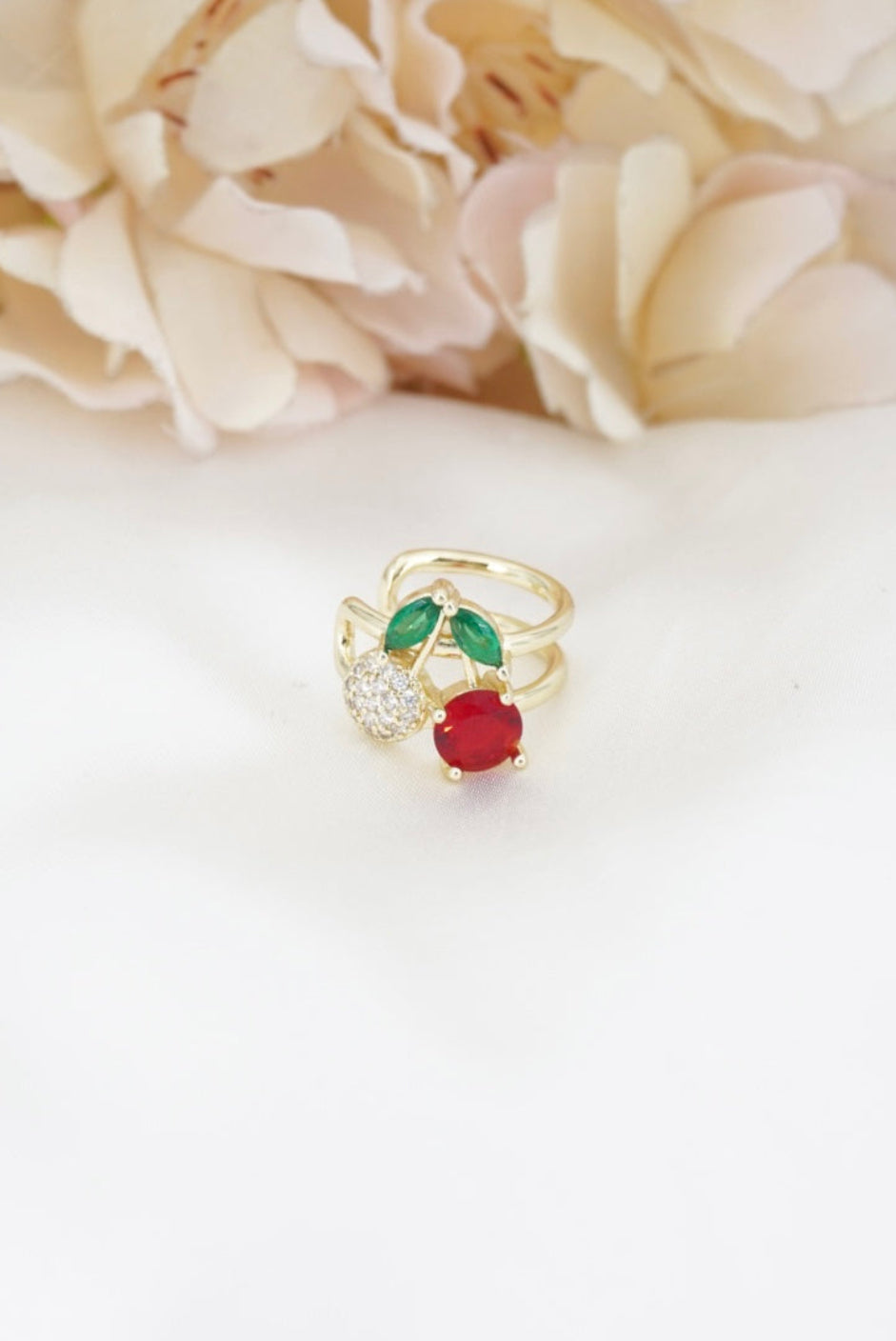 EARCUFF CEREZA CRISTAL