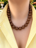 COLLAR CHICLE CAFE OSCURO