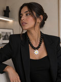 COLLAR CHICLE FLOR CON NEGRO